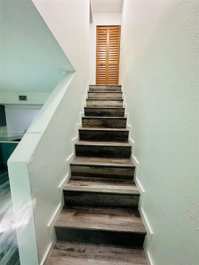 Photo - 14900 SW 82nd Terrace Apartment Unit 14-204