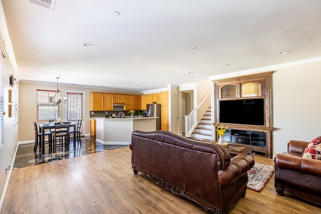 Photo - 11013 Ragsdale Rd