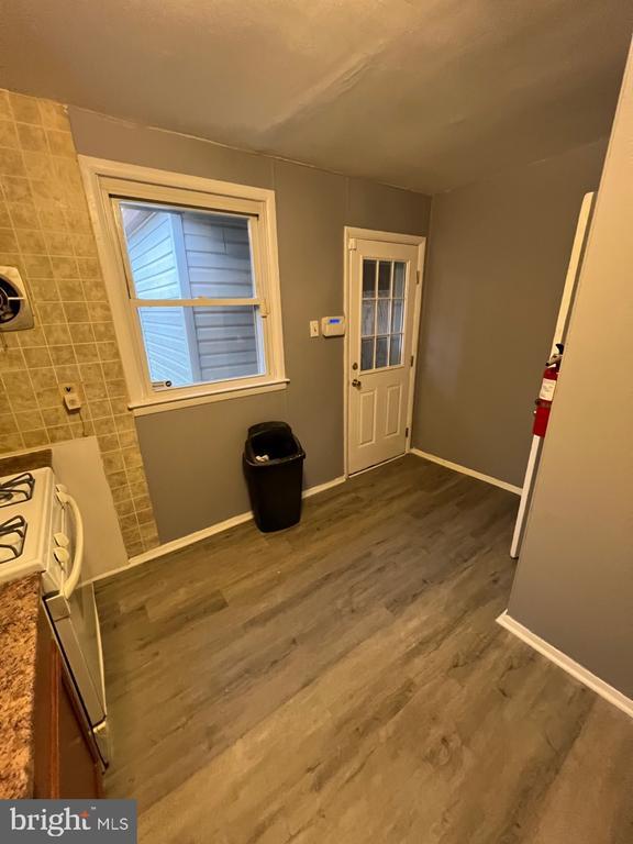 Photo - 116 Lemmon Ave