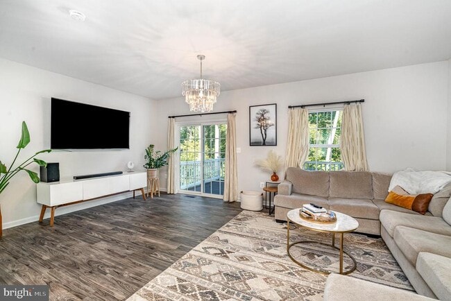 Photo - 605 Rising Sun Rd