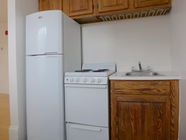 Photo - 16 Milford St Unit 1