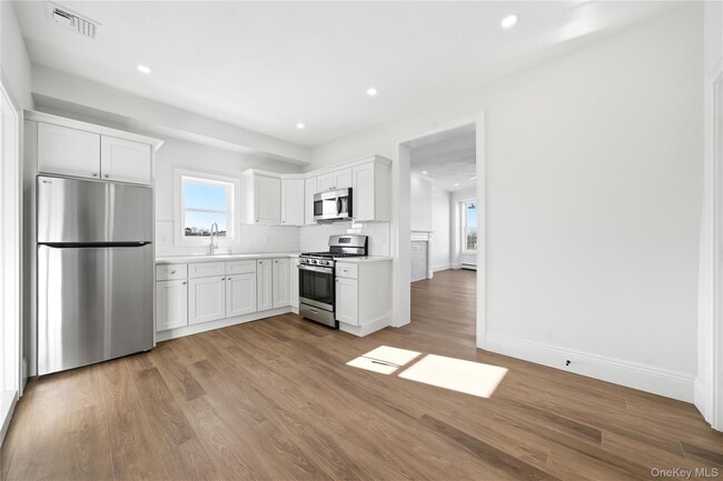 Photo - 13 W Hoffman Ave Unit 3