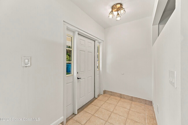 Photo - 215 Pelican Dr