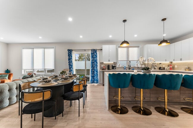 Photo - 21 Bolton St Unit #2