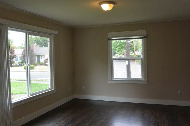 Photo - 3600.3602e.Evergreen Unit 3600