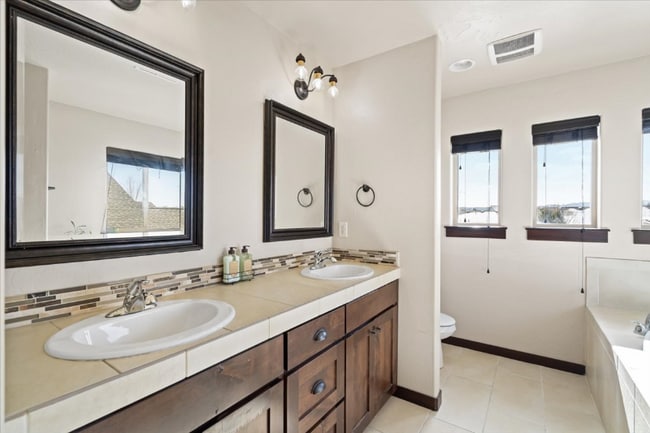 Photo - 2752 W Sorbonne Dr