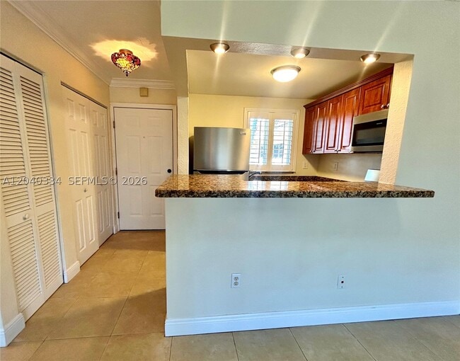 Building Photo - 14500 SW 88th Ave Unit 211
