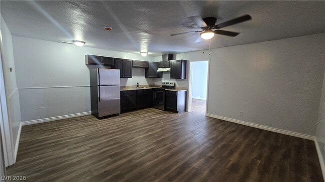 Photo - 716 N 11th St Unidad 2