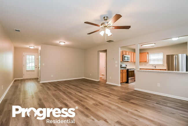 Photo - 2495 Mayfair Dr