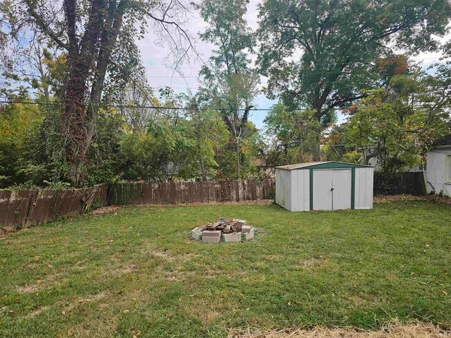 Photo - 128 N Roosevelt St