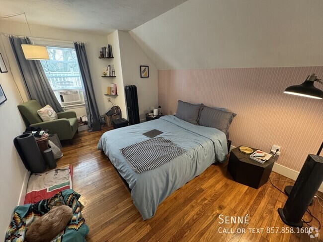 Building Photo - 7 Blake St Unit PH Rental