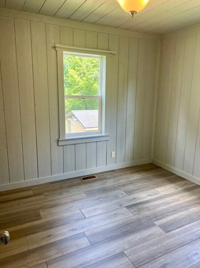 Photo - 65 Terrace Ave