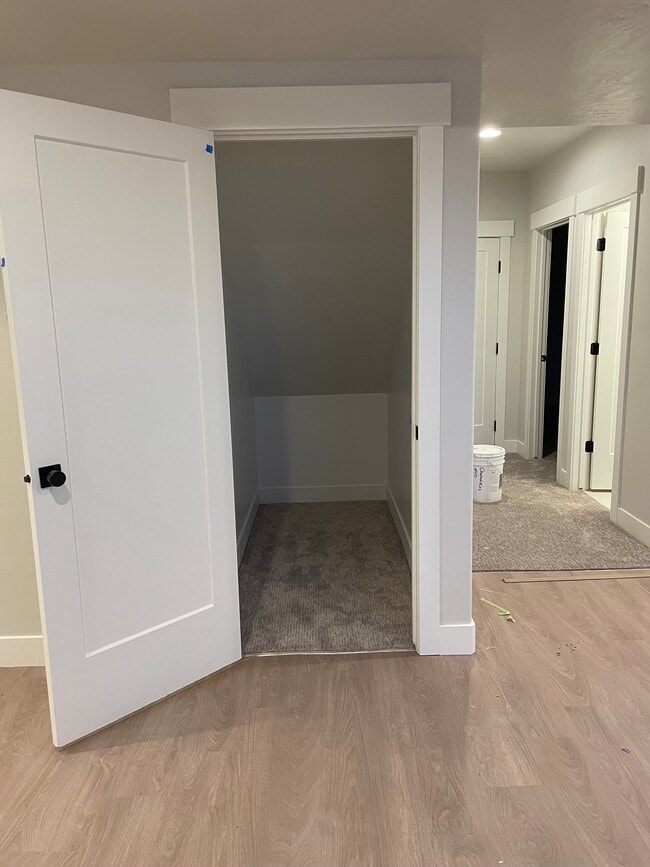 Photo - 176 W Hayata Ln