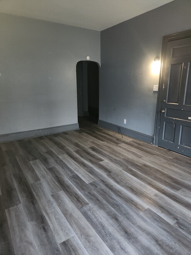 Photo - 520 W King St Unidad Apt 1