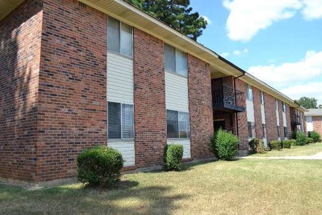 Albany Acres Apartments - Albany Acres Apartments