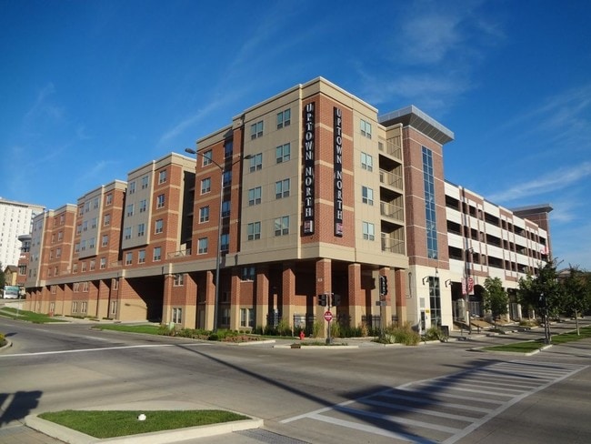 Uptown North - Uptown North Apartments