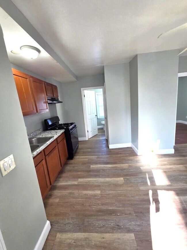 Photo - 718-720 Charles Street Unit #1R