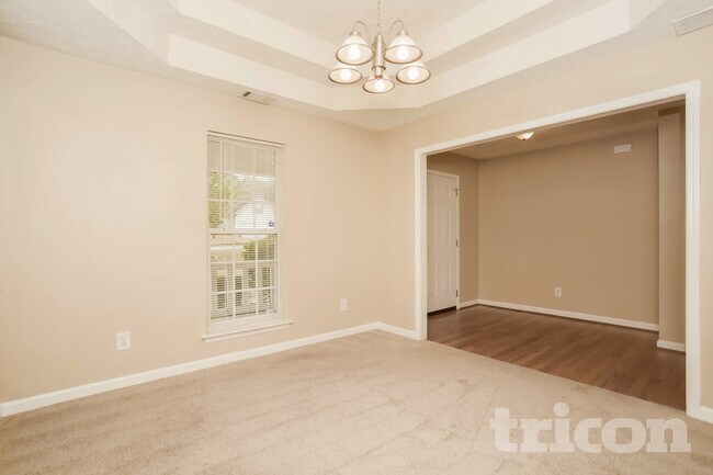 Photo - 25 Longcreek Ct