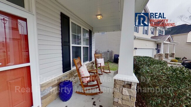 Photo - Spacious Executive Home on Friendly Cul-de...