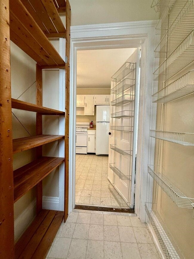 Photo - 120 GRACE St Unit 2