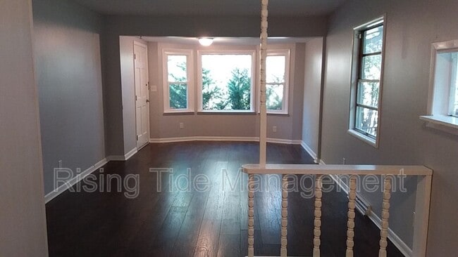 Photo - 700 Biscayne Dr