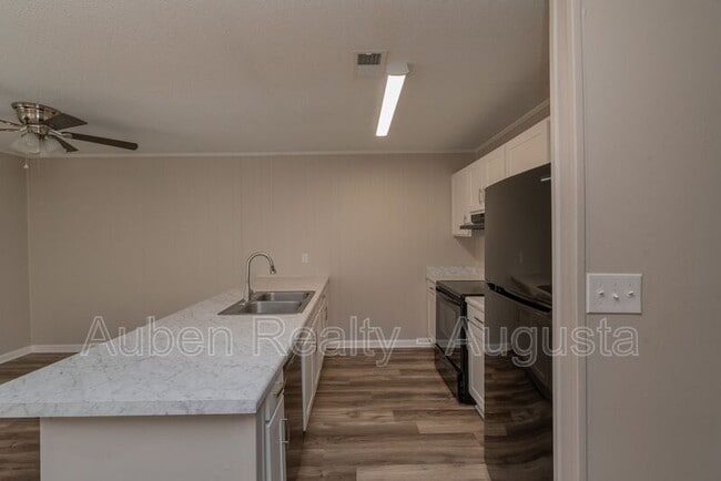 Photo - 2311 Walden Dr