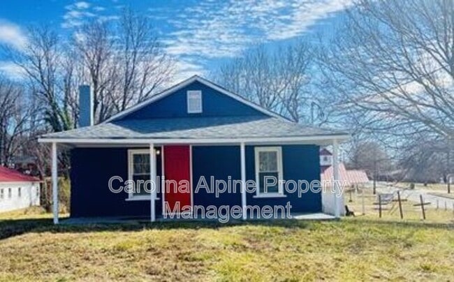 Photo - 904 Lincoln St