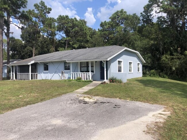 Photo - 491 N Sams Point