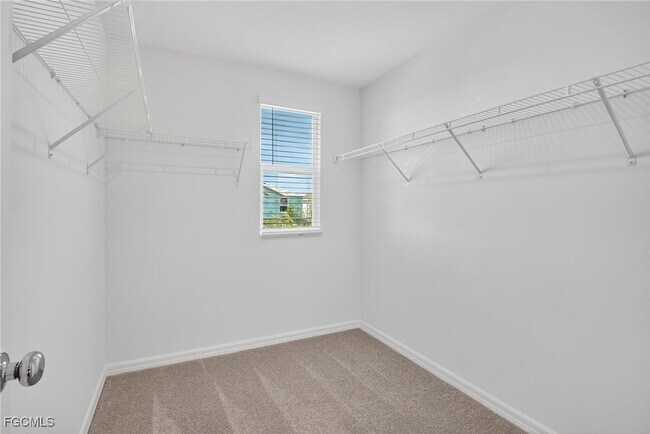 Photo - 19525 Fairhill Ct