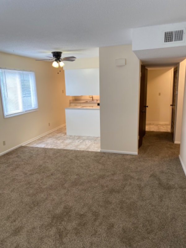 Photo - 2005 NW Hickory Ln Unit 5