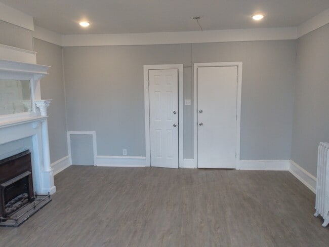 Photo - 3864 W Girard Ave Unit 2nd Floor B1