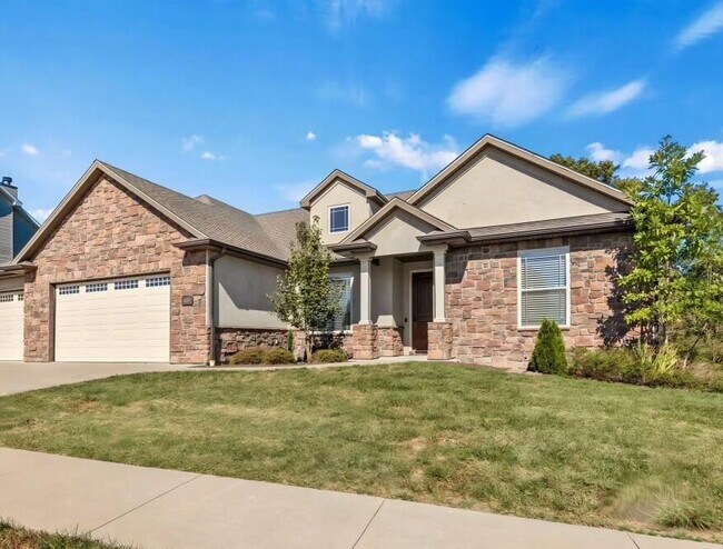 Photo - 1605 Labrador Dr