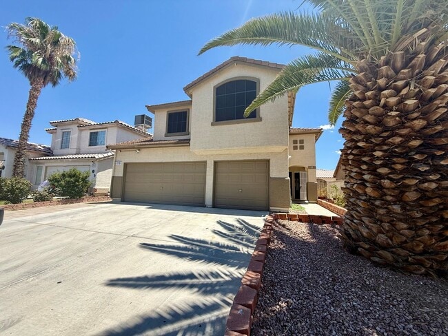 Building Photo - Spacious 4-Bedroom Home with 3-Car Garage in Orchards of Las Vegas