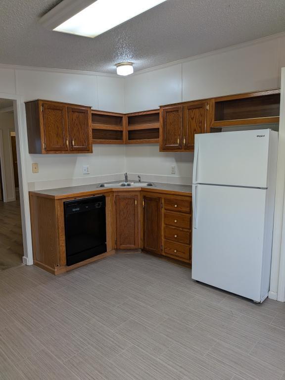 Photo - 8023 Upham Dr