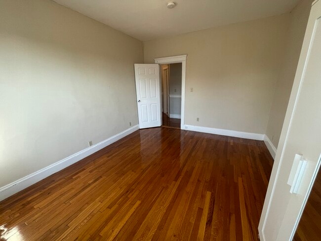 Photo - 51 Saint Stephen St