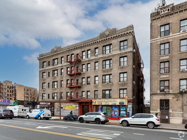 Photo - 156-158 Dyckman St