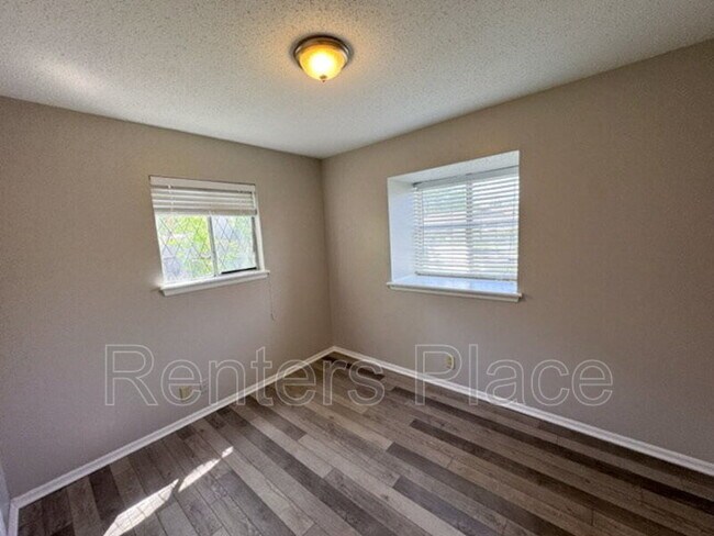 Photo - 1621 S 118th E Ave