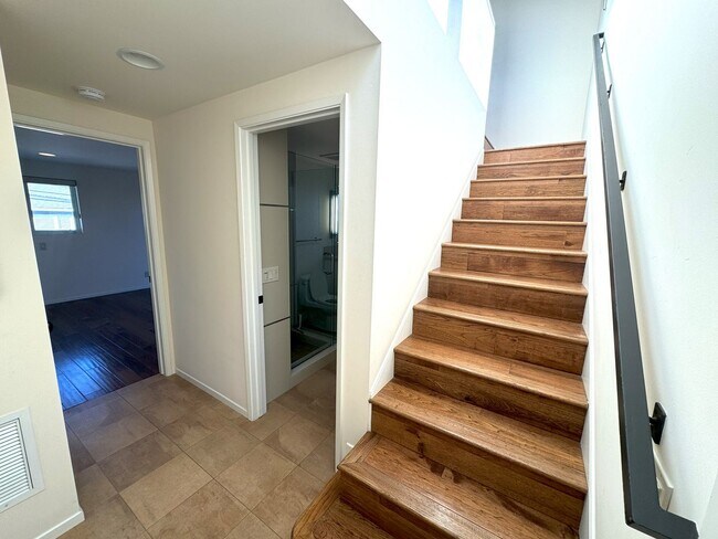 354 N Coast Hwy Unit B