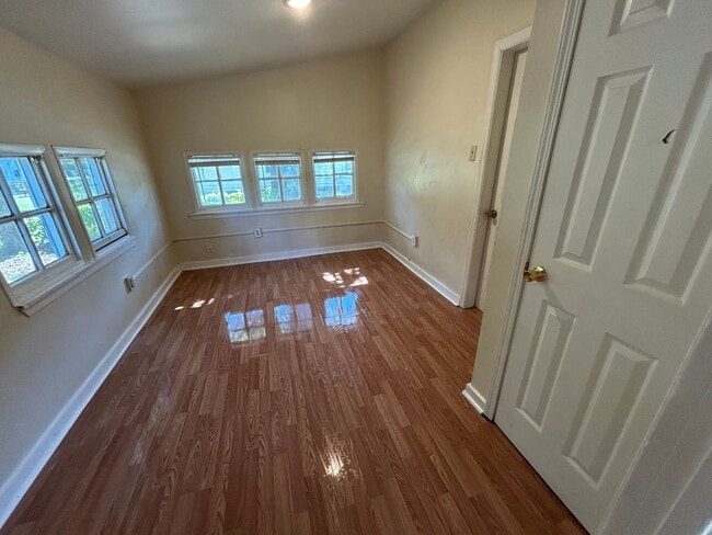 Photo - 3 Bedroom 1 Bathroom