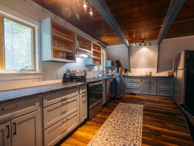 Photo - 28 Beech St