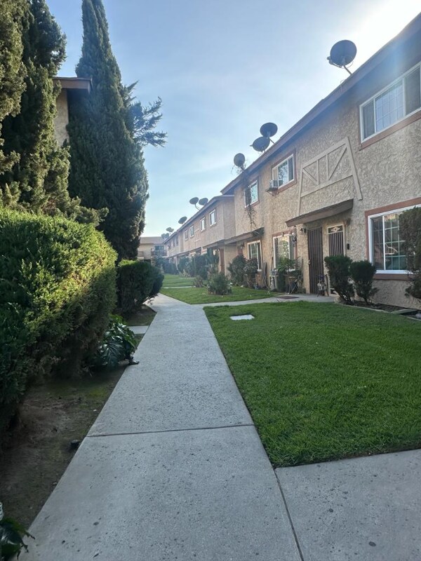 7260 Richfield St Rental House Rental in Paramount, CA