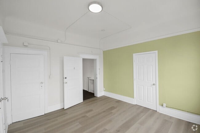 Building Photo - 2509 Dana St Unit 2511 Dana St #3 Rental