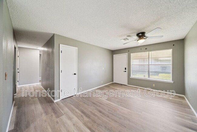 Photo - 8217 N 117th E Ave
