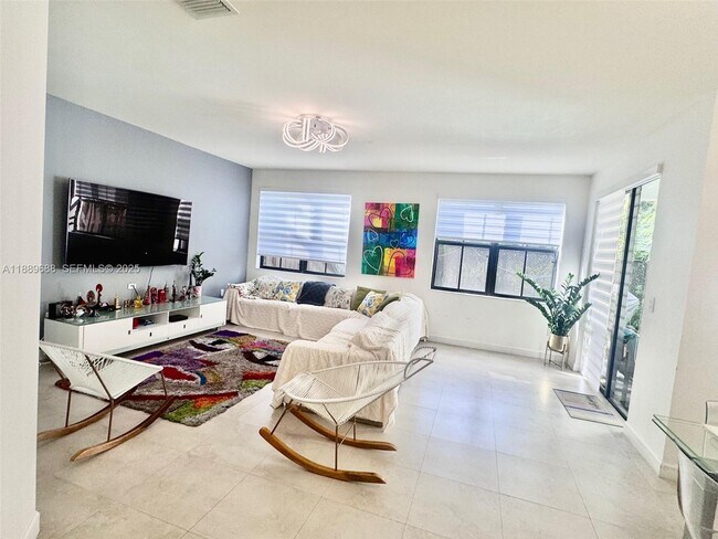 Photo - 10300 NW 70th Terrace