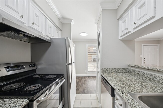 Photo - 201 Emerson St Unit 5