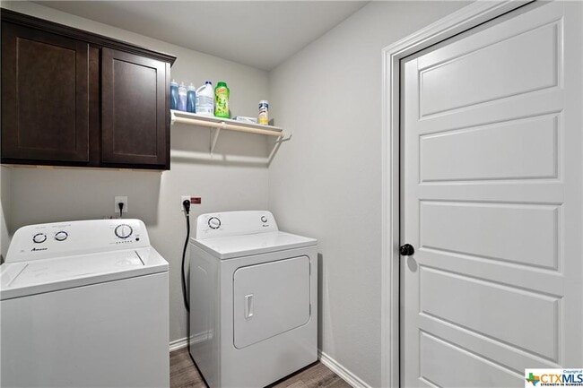 Photo - 801 Ross Rd