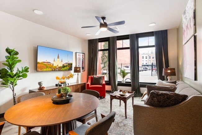 Building Photo - 611 Commerce St Unit ID1267084P Rental