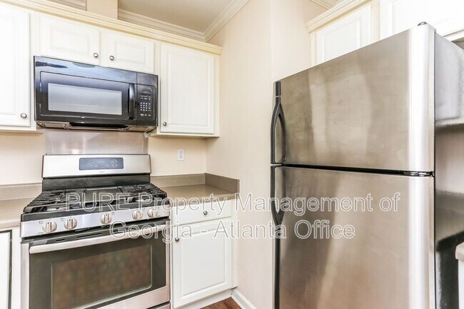 Photo - 1934 Ivy Glen Dr