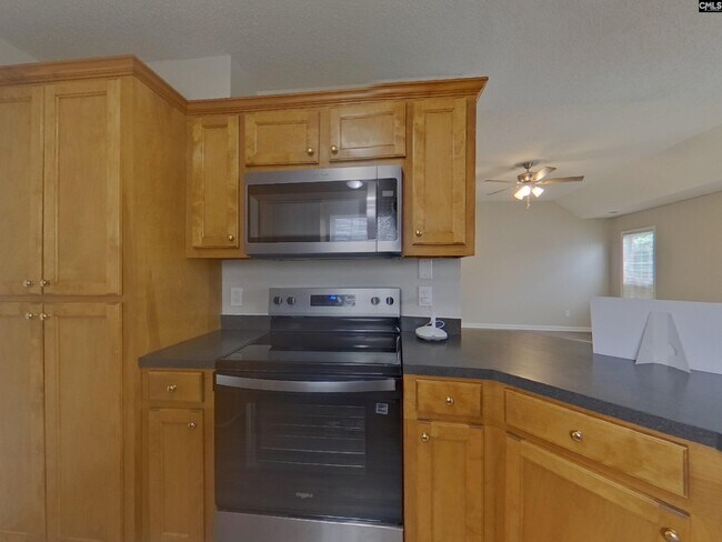 Photo - 608 Cottontail Ct N