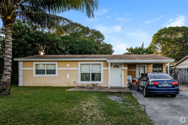 Building Photo - 2041 NW 29th Terrace Rental